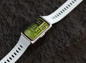 Bất ngờ với smartband tầm giá 1 triệu đồng