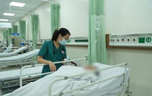 6 người ở TP.HCM phải cấp cứu sau khi ăn bánh mì