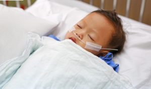 Viêm phổi ở trẻ em: Phát hiện sớm và dùng thuốc đúng cách