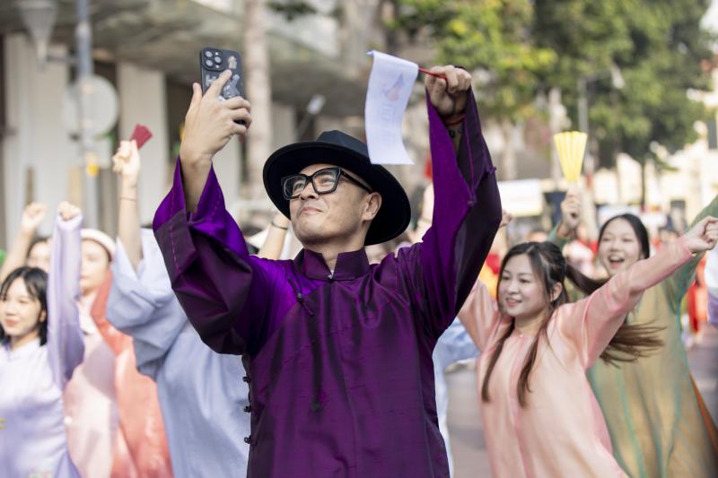 van hoa anh 3