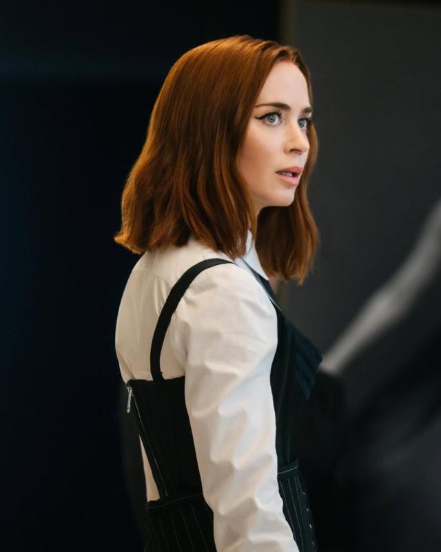 Emily Blunt ảnh 2 Emily Blunt anh 2