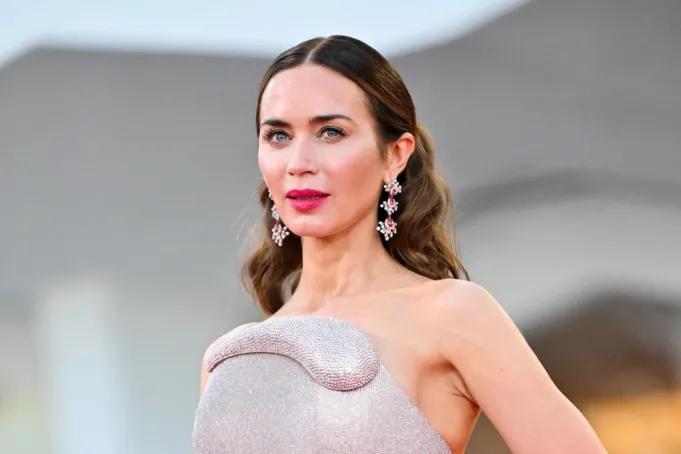 Emily Blunt anh 8