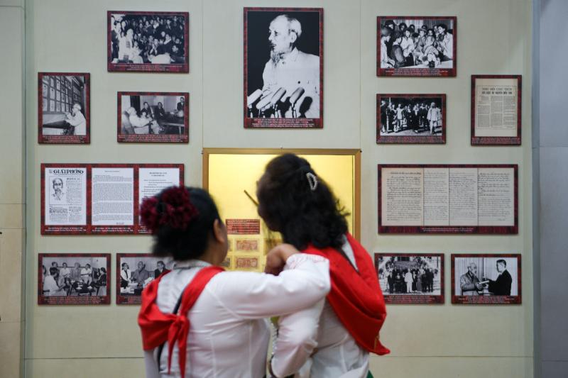 Bao tang Ho Chi Minh anh 2