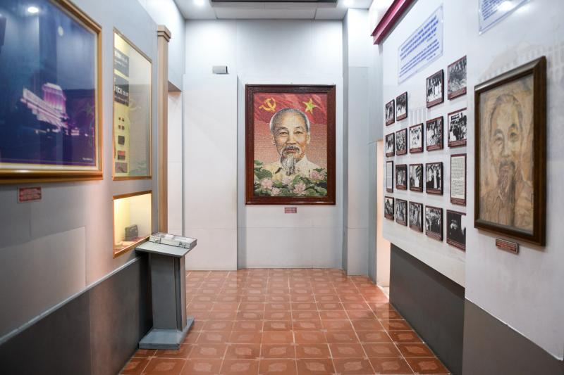Bao tang Ho Chi Minh anh 1