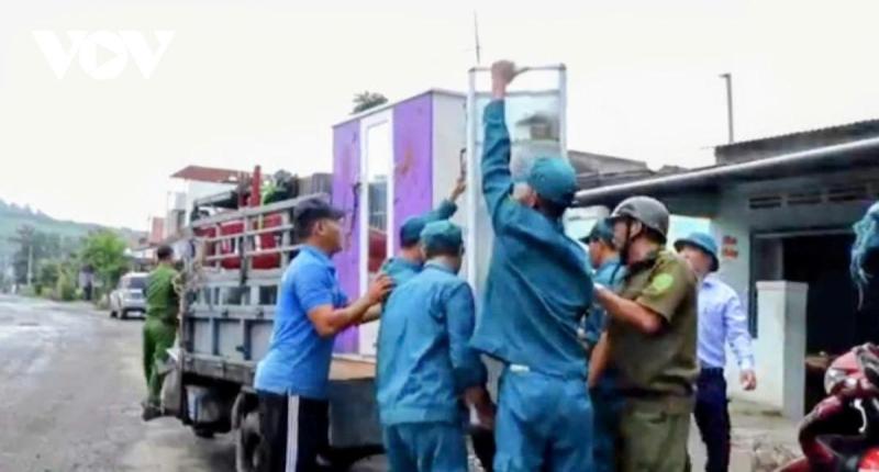 mat bang anh 1