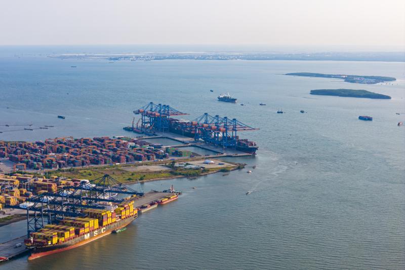 trung tam logistics anh 2