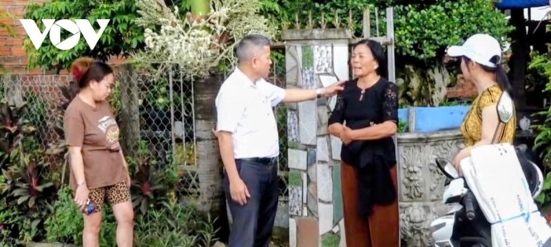 mat bang anh 4