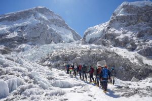 3 người chết trong 2 tuần trên Everest