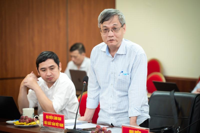 Luat Xuat ban anh 3