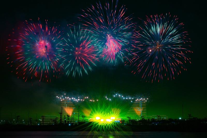 Phao hoa,  Hai Phong anh 16