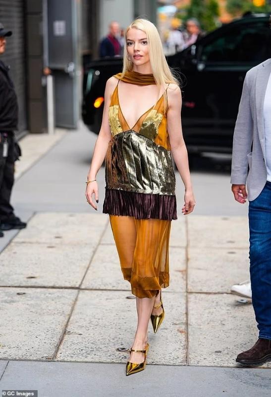 Anya Taylor ảnh 4 Anya Taylor ảnh 4