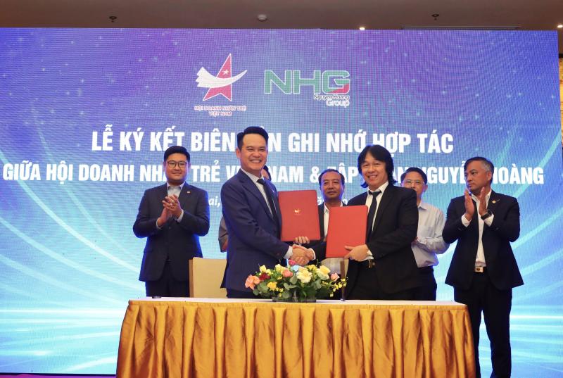 Tập đoàn Nguyễn Hoàng ảnh 1