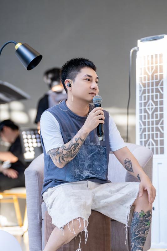 Phạm Khánh Hưng ảnh 2 Phạm Khánh Hưng ảnh 2