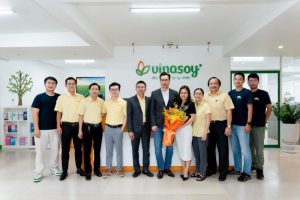 Vinasoy hợp tác cùng Renova Cloud ứng dụng AI chấm hình trưng bày