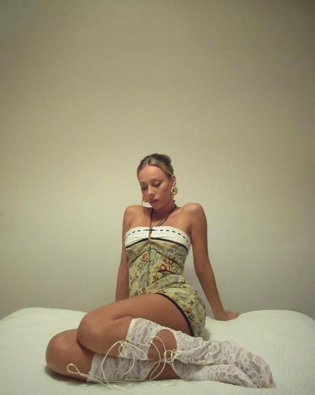 Ester Expósito ảnh 12 Ester Expósito ảnh 12