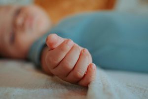 Vì sao trẻ bụ bẫm vẫn có thể bị còi xương?