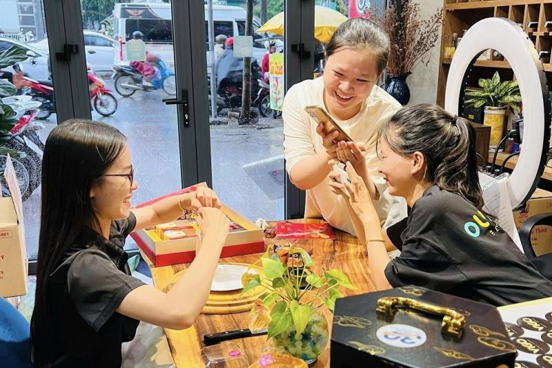 bánh trung thu ảnh 2 bánh trung thu ảnh 2
