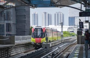 Việt Nam cần 4 triệu tấn thép ray