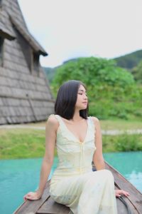 Ngân Hòa sau ‘Bóng ma hạnh phúc’