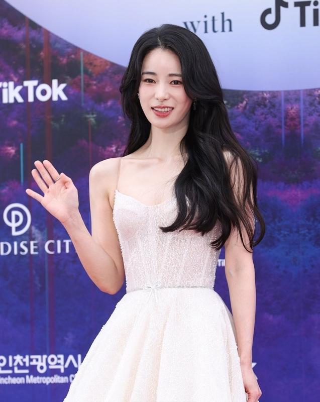 Lim Ji Yeon ảnh 2 Lim Ji Yeon ảnh 2