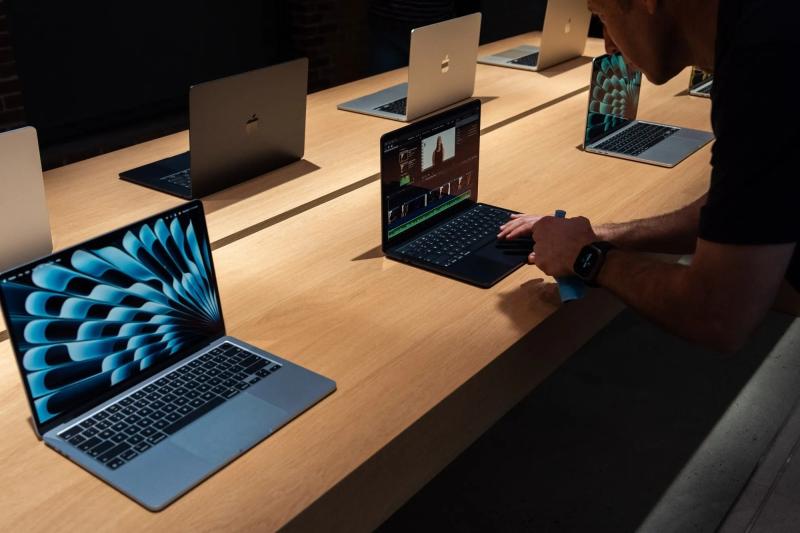 Apple tăng giá iPad, Apple tăng giá MacBook, Apple tăng giá iPhone, MacBook Air tăng giá ảnh 1 Apple tăng giá iPad, Apple tăng giá MacBook, Apple tăng giá iPhone, MacBook Air tăng giá ảnh 1