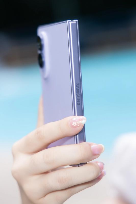 Z Fold8 ảnh 27 Z Fold8 ảnh 27