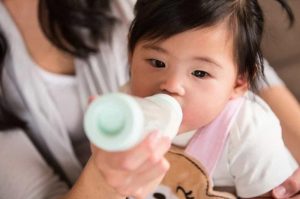 Khi nào có thể cai sữa cho trẻ?