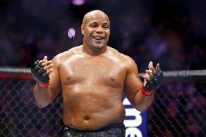 Huyền thoại UFC gây tranh cãi
