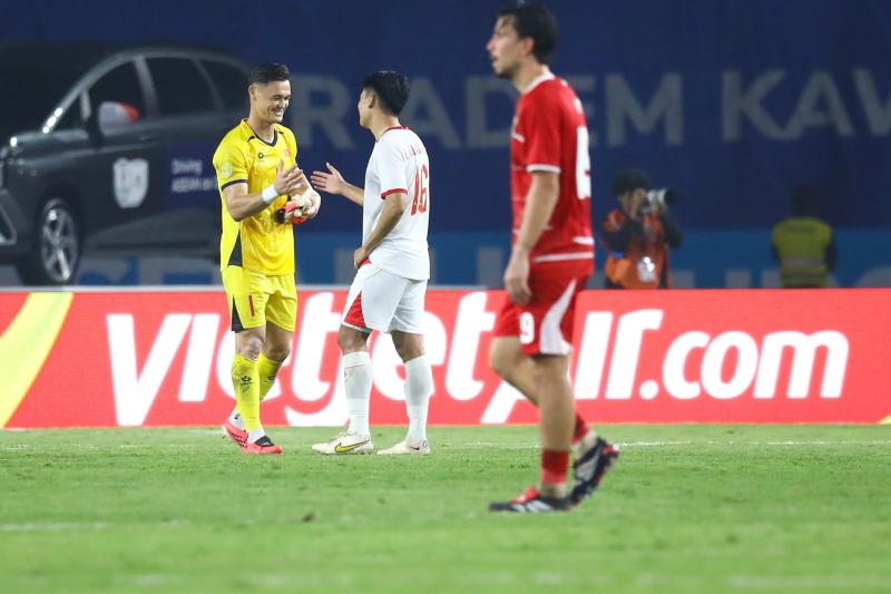 Bùi Hoàng Việt Anh ảnh 9 Bùi Hoàng Việt Anh ảnh 9