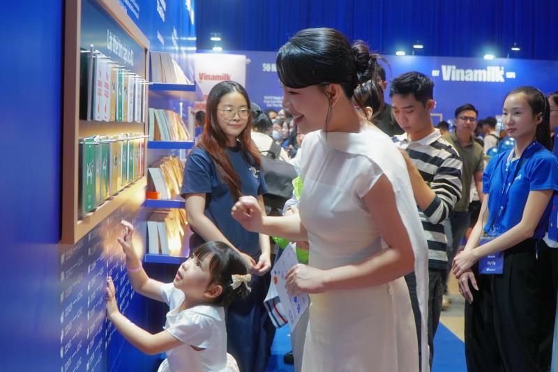 Vinamilk ảnh 3 Vinamilk ảnh 3