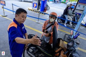 Giá xăng dầu giảm