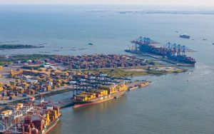 Cá, tôm, cua… vẫn phải ‘còng lưng’ gánh chi phí logistics