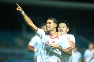 Tuyển thủ Việt Nam xuất thân từ La Masia là ai?