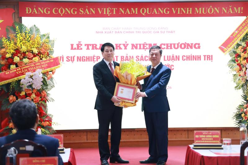 Đại tướng Lương Cường ảnh 1 Đại tướng Lương Cường ảnh 1