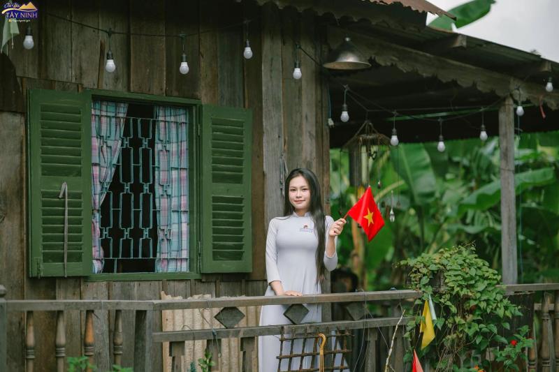 Huỳnh Lập ảnh 8 Huỳnh Lập ảnh 8