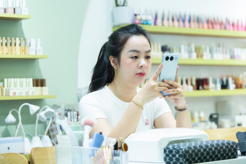 Oppo ảnh 1 Oppo ảnh 1