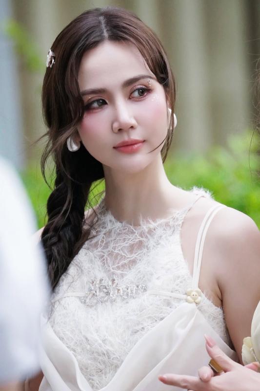 Huyền Lizzie ảnh 8 Huyền Lizzie ảnh 8