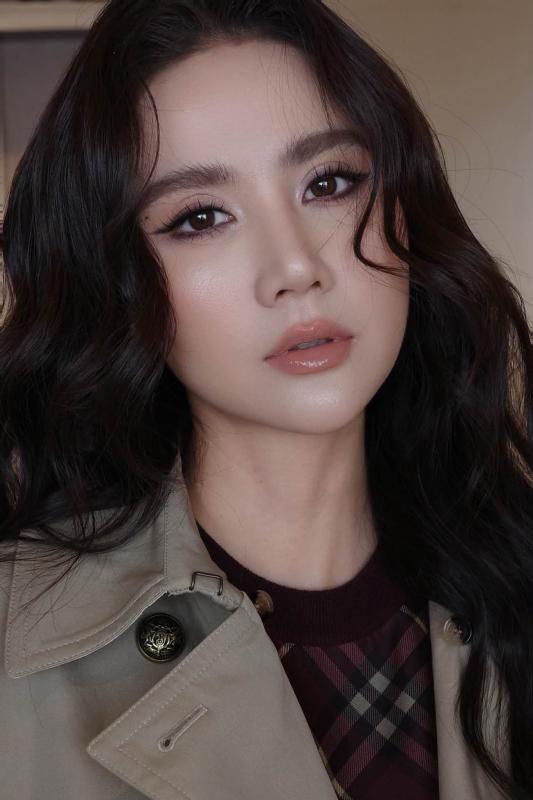 Huyền Lizzie ảnh 9 Huyền Lizzie ảnh 9