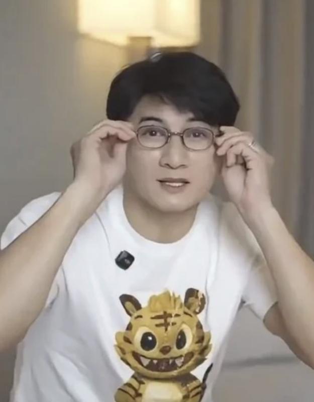 Ngô Kỳ Long ảnh 1 Ngô Kỳ Long ảnh 1