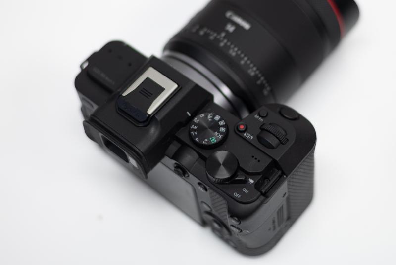 Canon R8 II ảnh 1 Canon R8 II ảnh 1