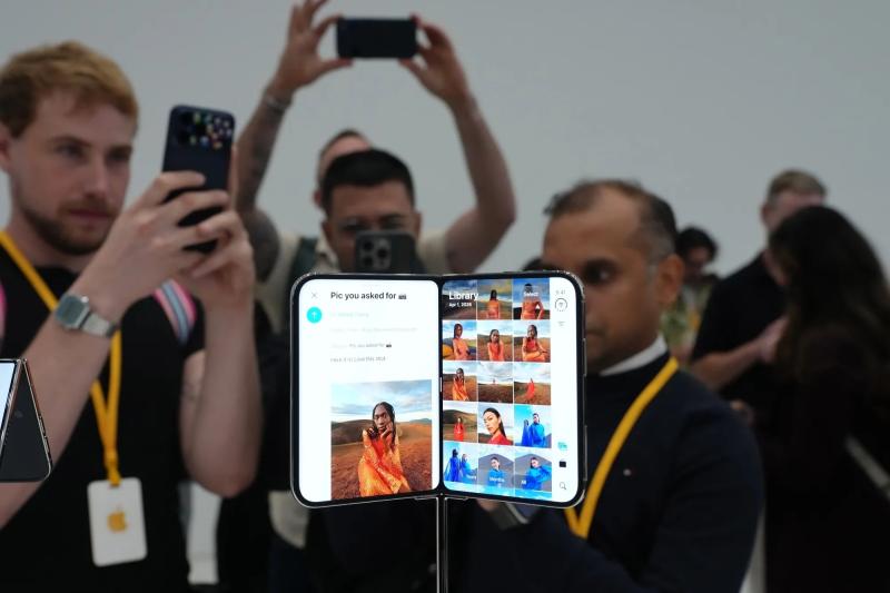 iPhone ảnh 1 iPhone ảnh 1